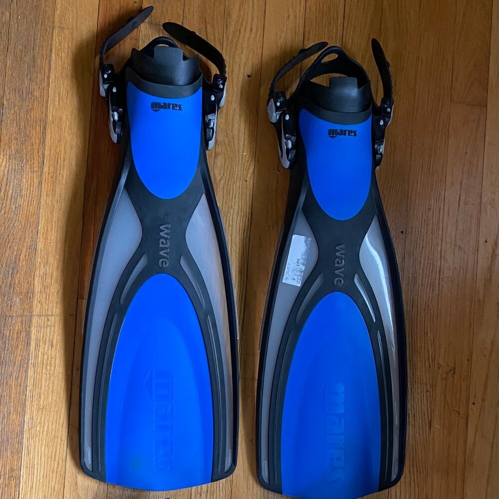 Scuba Diving Fins - Mares Wave Open Heel XSmall
